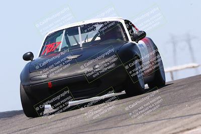 media/May-19-2024-VARA (Sun) [[bc1adde764]]/Track Day Session/Session 3 (Grapevine)/